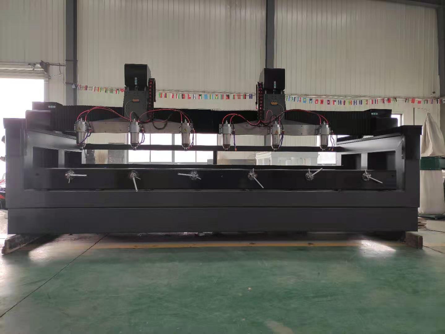 剖析五軸加工在轎車(chē)模具加工中的運(yùn)用